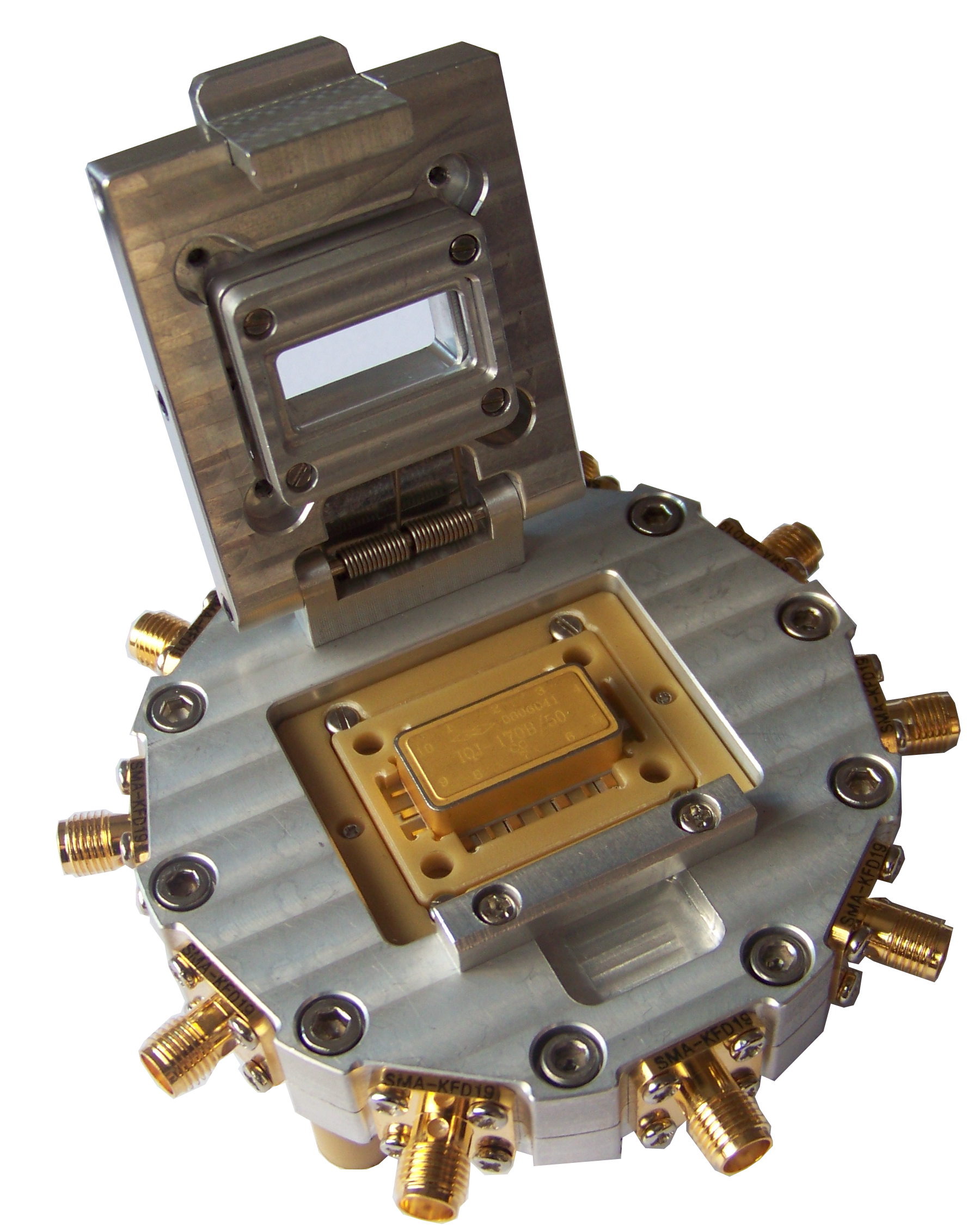 Radiofrequency IC Test Socket